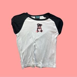 Cropped Black and White Bear Graphic